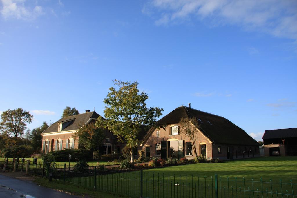 De Aze Terwolde Exterior foto
